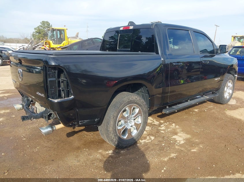 2021 Ram 1500 VIN 1C6SRFFT9MN686526 IAAI salvage auction — REAR END, Salvage Title, sold $9,900 on 2026-10-10 (photo 4)