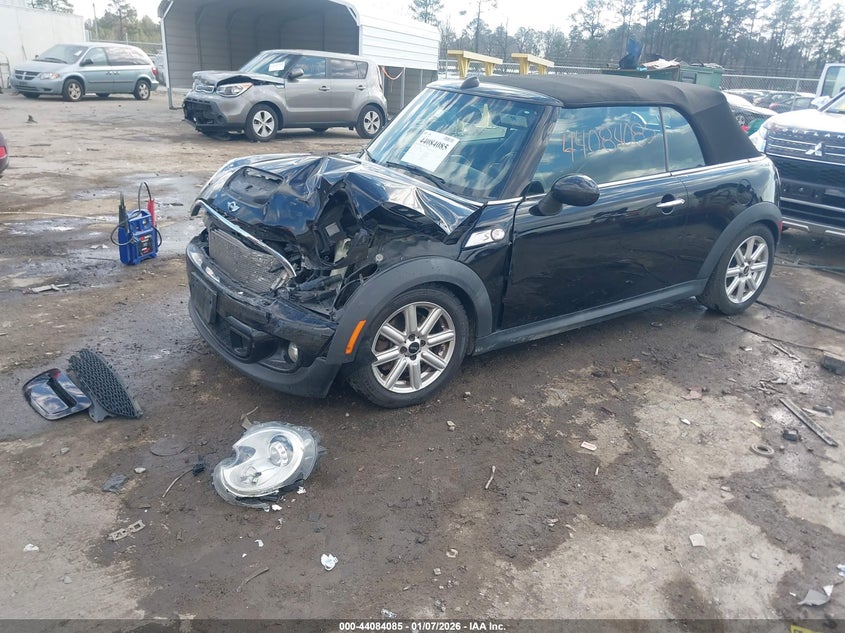 2015 Mini Convertible VIN WMWZP3C5XFT299013 IAAI salvage auction — FRONT END, Salvage (Virginia), sold $225 on 2026-08-07 (photo 2)