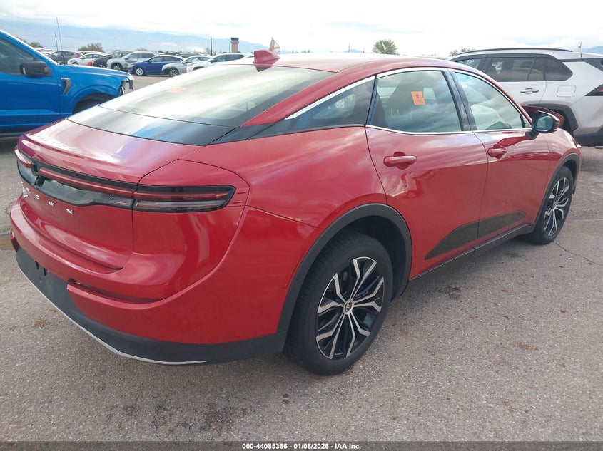 2024 Toyota Crown signia VIN JTDAAAAF9R3026053 IAAI salvage auction — LEFT FRONT, Salvage Title, sold $11,450 on 2026-08-20 (photo 4)