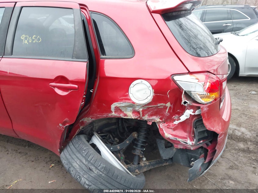 2017 Mitsubishi Outlander VIN JA4AP3AU1HZ020973 IAAI salvage auction — LEFT REAR, Salvage (Indiana), sold $1,400 on 2026-07-22 (photo 6)