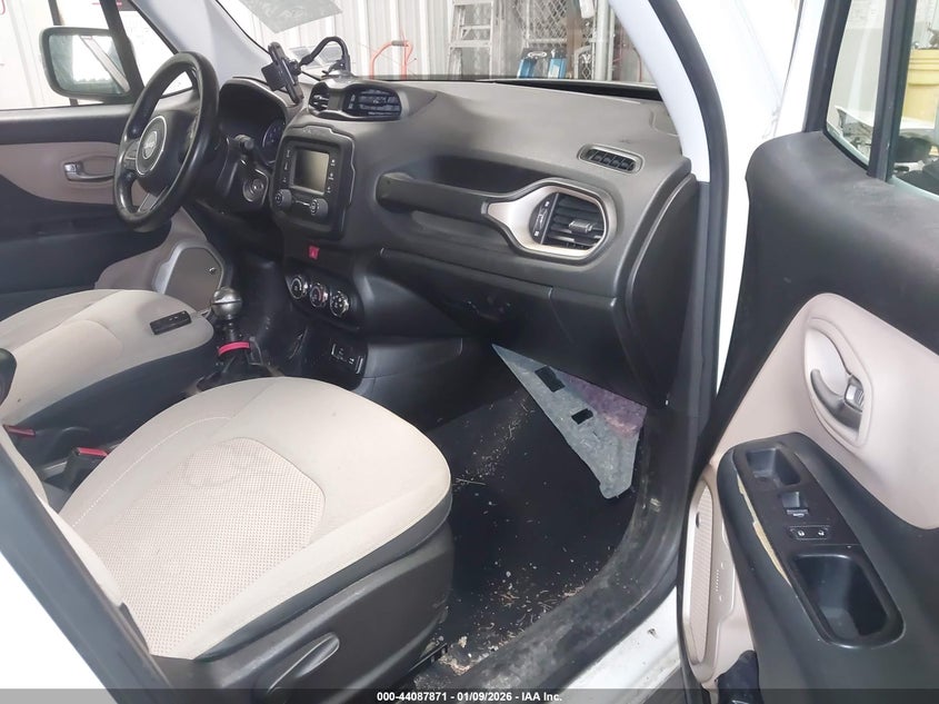 2016 Jeep Renegade VIN ZACCJABW6GPD18467 IAAI salvage auction — FRONT END, Mv-907A (New York), sold $1,075 on 2026-08-04 (photo 5)