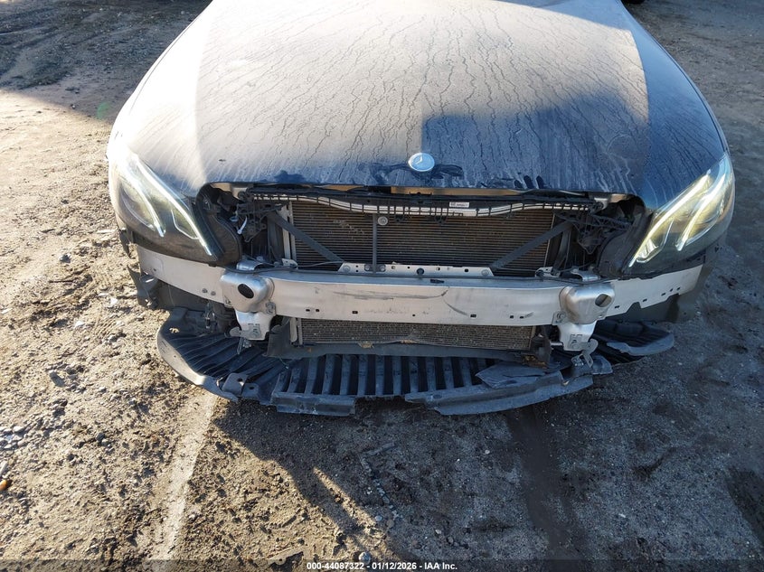 2017 Mercedes-benz E-class VIN WDDZF4KB6HA059609 IAAI salvage auction — FRONT END, Mv-907A (New York), sold $5,500 on 2026-08-18 (photo 6)