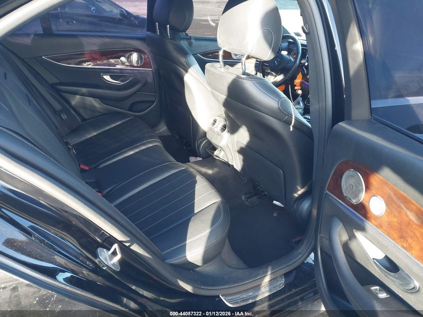 2017 Mercedes-benz E-class VIN WDDZF4KB6HA059609 IAAI salvage auction — FRONT END, Mv-907A (New York), sold $5,500 on 2026-08-18 (photo 8)