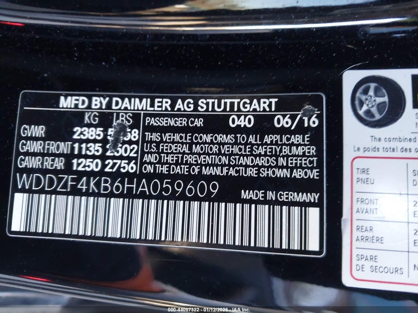 2017 Mercedes-benz E-class VIN WDDZF4KB6HA059609 IAAI salvage auction — FRONT END, Mv-907A (New York), sold $5,500 on 2026-08-18 (photo 9)