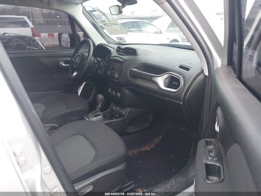 2019 Jeep Renegade VIN ZACNJBAB1KPK82075 IAAI salvage auction — FRONT END, Salvage (New Jersey), sold $600 on 2026-08-07 (photo 5)