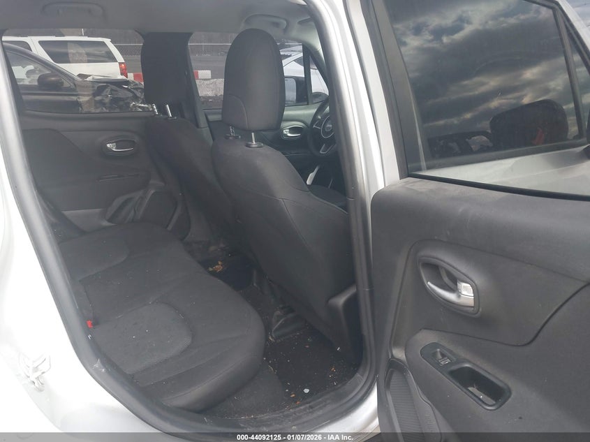 2019 Jeep Renegade VIN ZACNJBAB1KPK82075 IAAI salvage auction — FRONT END, Salvage (New Jersey), sold $600 on 2026-08-07 (photo 8)
