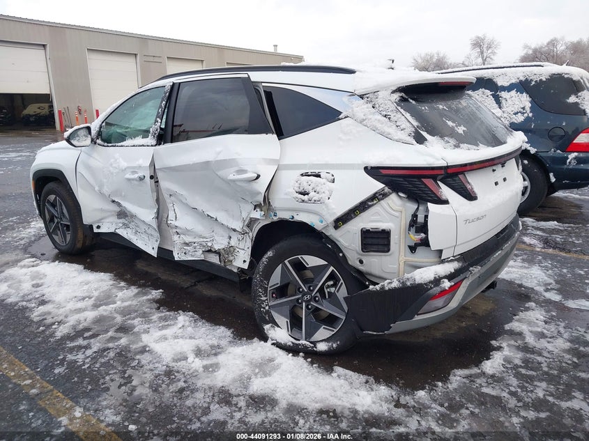 2025 Hyundai Tucson VIN KM8JCDD1XSU385550 IAAI salvage auction — SIDE, Salvage Title, sold $4,200 on 2026-07-12 (photo 3)