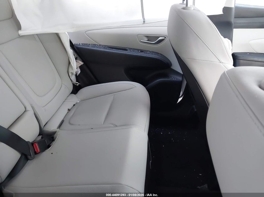 2025 Hyundai Tucson VIN KM8JCDD1XSU385550 IAAI salvage auction — SIDE, Salvage Title, sold $4,200 on 2026-07-12 (photo 8)