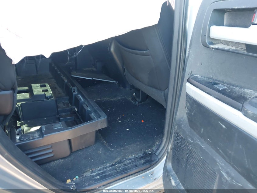 2016 Toyota Tundra VIN 5TFUW5F12GX573528 IAAI salvage auction — ROLLOVER, Clear (Arkansas), sold $3,850 on 2026-07-14 (photo 8)