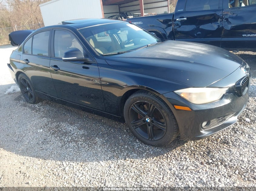 2014 BMW 3er VIN WBA3C1C5XEK106465 IAAI salvage auction — REAR END, Salvage (Mississippi), sold $1,200 on 2026-08-07 (photo 1)