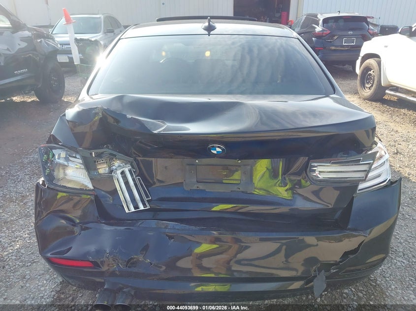 2014 BMW 3er VIN WBA3C1C5XEK106465 IAAI salvage auction — REAR END, Salvage (Mississippi), sold $1,200 on 2026-08-07 (photo 6)
