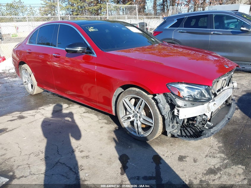 2018 Mercedes-benz E-klasse VIN WDDZF4KB8JA344835 IAAI salvage auction — FRONT END, Salvage Title, sold $7,950 on 2026-07-14 (photo 1)