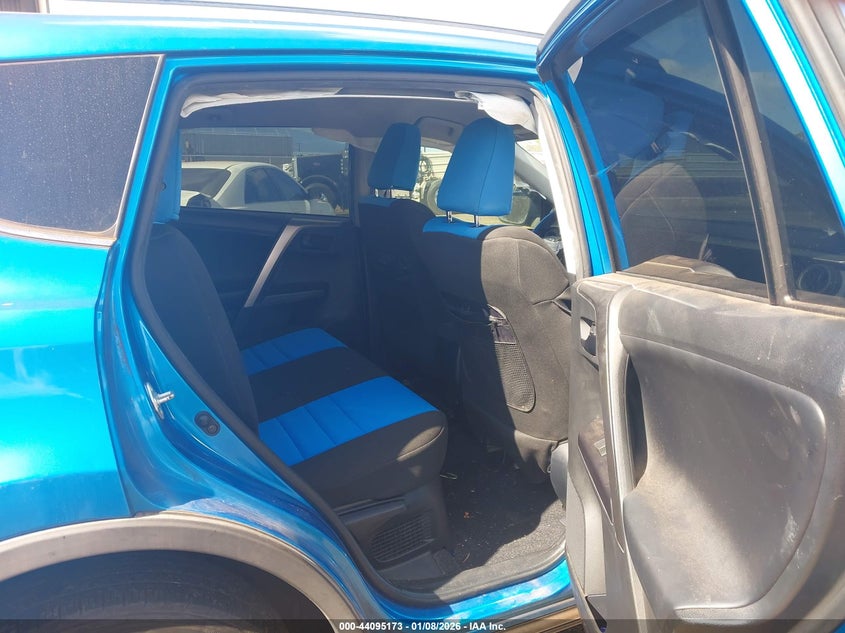 2017 Toyota Rav 4 VIN JTMRJREV7HD096596 IAAI salvage auction — FRONT END, Salvage (Hawaii), sold $75 on 2026-07-28 (photo 8)