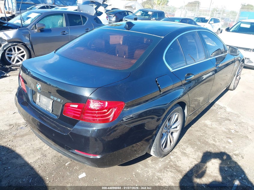 2014 BMW 5 series VIN WBA5A5C50ED509011 IAAI salvage auction — LEFT SIDE, Other, sold $700 on 2026-07-29 (photo 4)