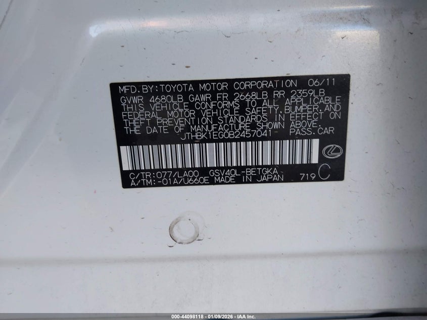 2011 Lexus ES VIN JTHBK1EG0B2457041 IAAI salvage auction — FRONT END, Junk (Oklahoma), sold $900 on 2026-07-22 (photo 9)