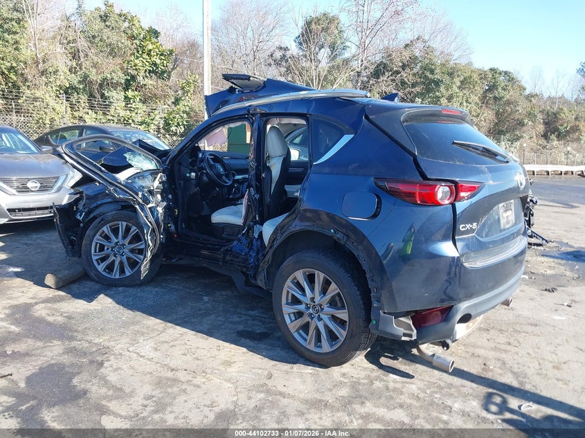 2021 Mazda Cx-5 VIN JM3KFADM1M0387004 IAAI salvage auction — SIDE, Salvage Title, sold $775 on 2026-07-23 (photo 3)