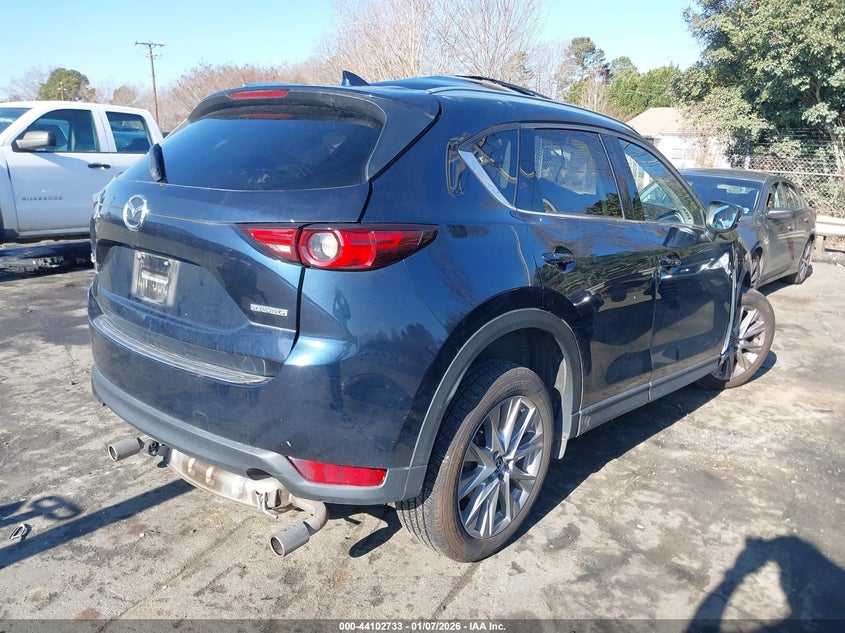 2021 Mazda Cx-5 VIN JM3KFADM1M0387004 IAAI salvage auction — SIDE, Salvage Title, sold $775 on 2026-07-23 (photo 4)