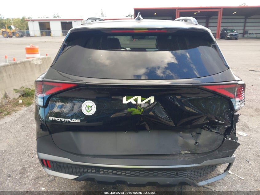 2024 Kia Sportage VIN 5XYK6CDF9RG155497 IAAI salvage auction — REAR END, Salvage Title, sold $9,250 on 2026-07-13 (photo 6)
