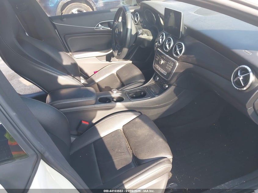 2018 Mercedes-benz Cla-klasse VIN WDDSJ4GB7JN521358 IAAI salvage auction — FRONT END, Salvage - 75% Or Less (Maryland), sold $2,350 on 2026-07-21 (photo 5)