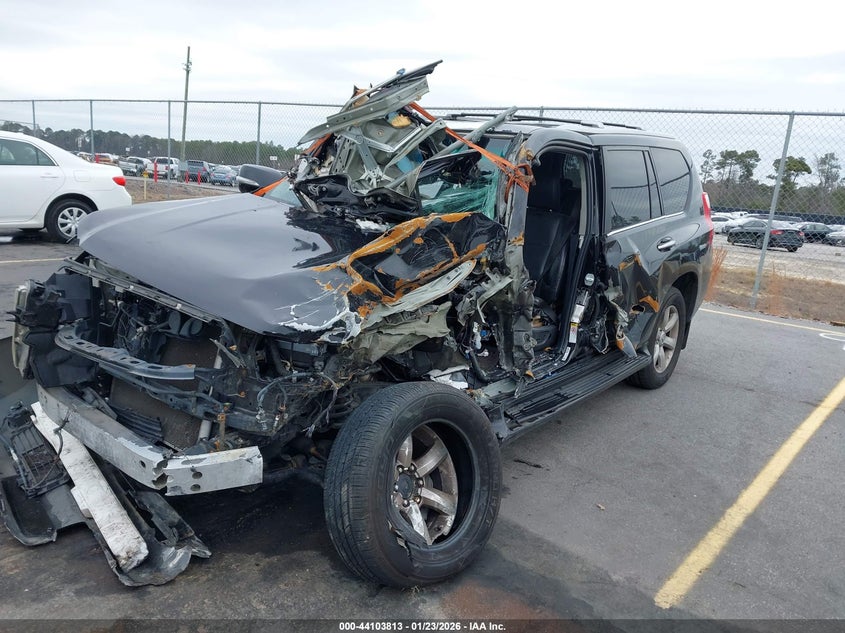 2010 Lexus Gx VIN JTJBM7FX9A5006956 IAAI salvage auction — LEFT SIDE, Salvage Non-Reb (South Carolina), sold $4,950 on 2026-07-08 (photo 2)