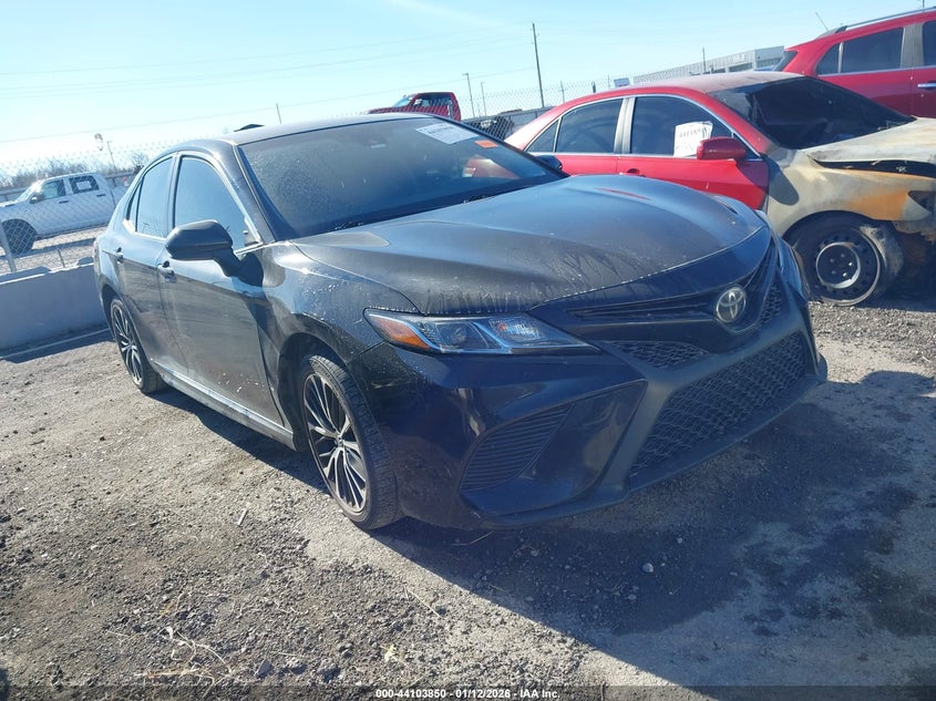 2018 Toyota Camry VIN JTNB11HK2J3068720 IAAI salvage auction — LEFT SIDE, Clear (Oklahoma), sold $25 on 2026-07-29 (photo 1)