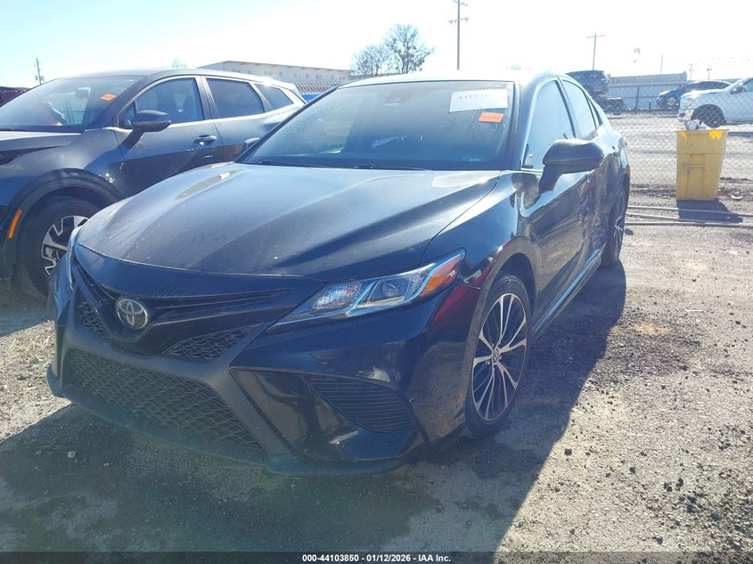 2018 Toyota Camry VIN JTNB11HK2J3068720 IAAI salvage auction — LEFT SIDE, Clear (Oklahoma), sold $25 on 2026-07-29 (photo 2)