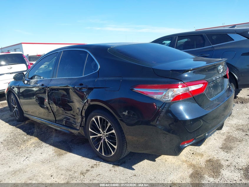 2018 Toyota Camry VIN JTNB11HK2J3068720 IAAI salvage auction — LEFT SIDE, Clear (Oklahoma), sold $25 on 2026-07-29 (photo 6)