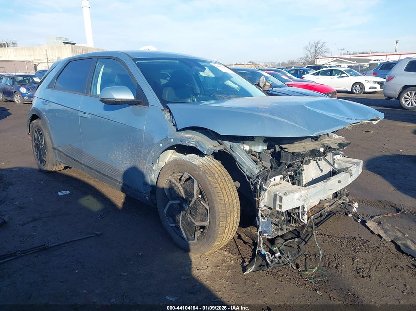 2022 Hyundai Ioniq 5 VIN KM8KNDAF2NU103744 IAAI salvage auction — FRONT & REAR, Salvage (New Jersey), sold $3,825 on 2026-07-06 (photo 1)