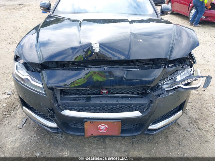 2016 Jaguar Xf VIN SAJBJ4BV6GCY19465 IAAI salvage auction — FRONT & REAR, Other, sold $25 on 2026-07-23 (photo 6)