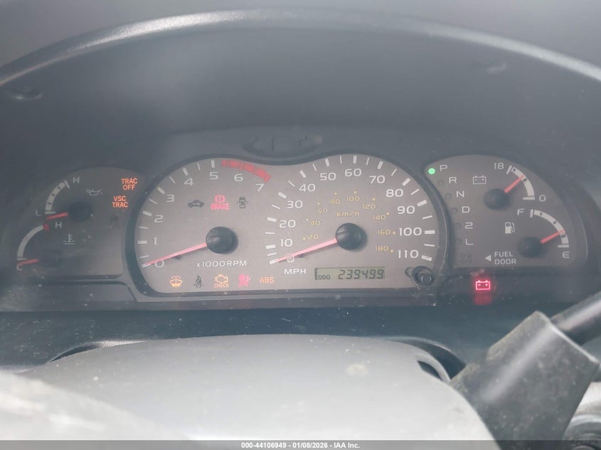 2002 Toyota Sequoia VIN 5TDZT38A82S088261 IAAI salvage auction — NORMAL WEAR, Lien Papers (Oregon), sold $25 on 2026-07-29 (photo 7)
