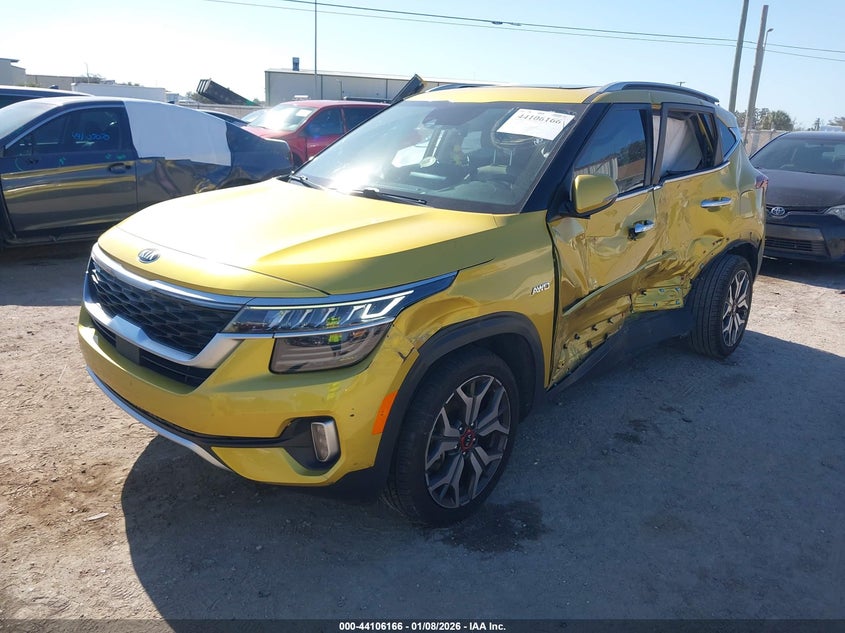 2021 Kia Seltos VIN KNDETCA2XM7189512 IAAI salvage auction — BIO HAZARD, Salvage Title, sold $3,450 on 2026-07-07 (photo 2)