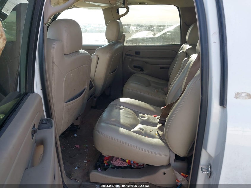 2005 Chevrolet Express VIN 3GNEC16Z75G226815 IAAI salvage auction — FRONT END, Salvage (Texas), sold $325 on 2026-07-09 (photo 8)