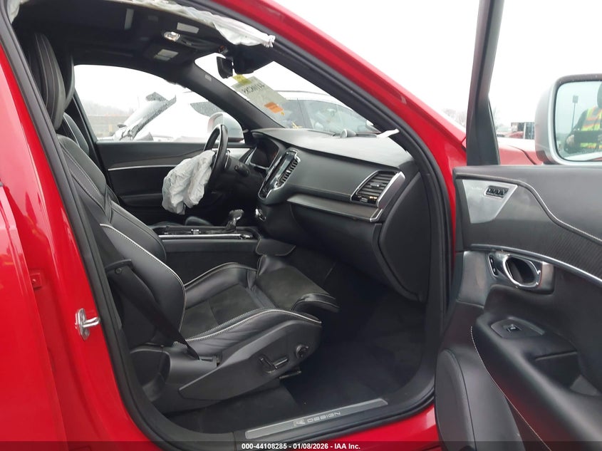 2019 Volvo Xc90 VIN YV4A22PM7K1465632 IAAI salvage auction — LEFT FRONT, Salvage (California), sold $3,250 on 2026-07-28 (photo 5)