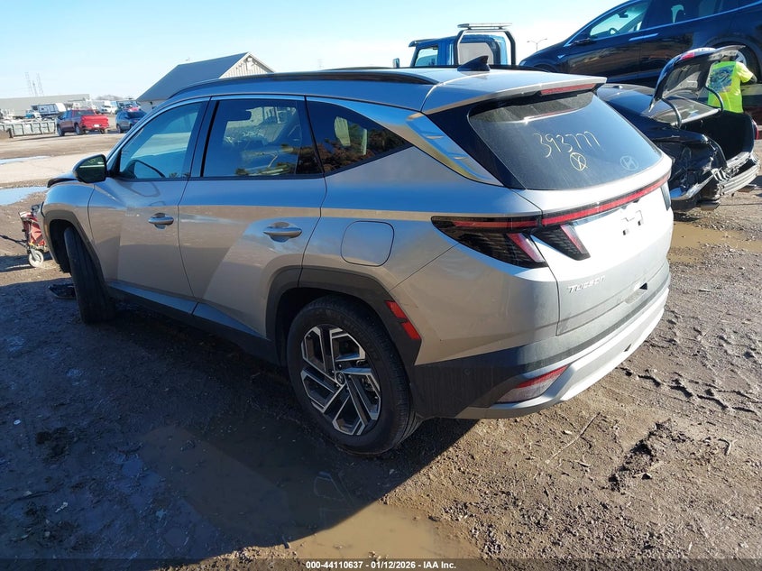 2025 Hyundai Tucson hybrid VIN KM8JEDD19SU393777 IAAI salvage auction — FRONT END, Salvage (Indiana), sold $8,100 on 2026-07-15 (photo 3)
