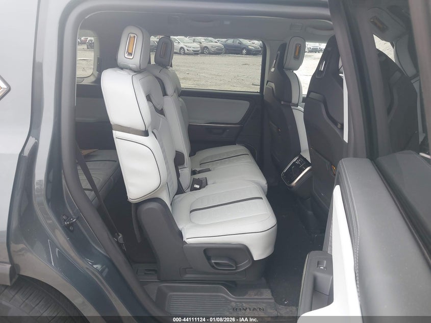 2025 Rivian R1s VIN 7PDSGBBA0SN060364 IAAI salvage auction — FRONT END, Salvage (Georgia), sold $19,600 on 2026-09-24 (photo 8)