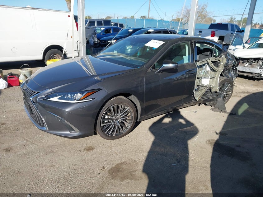 2025 Lexus Es 350 VIN 58ADZ1B1XSU190313 IAAI salvage auction — LEFT REAR, Salvage (California), sold $12,450 on 2026-07-08 (photo 2)