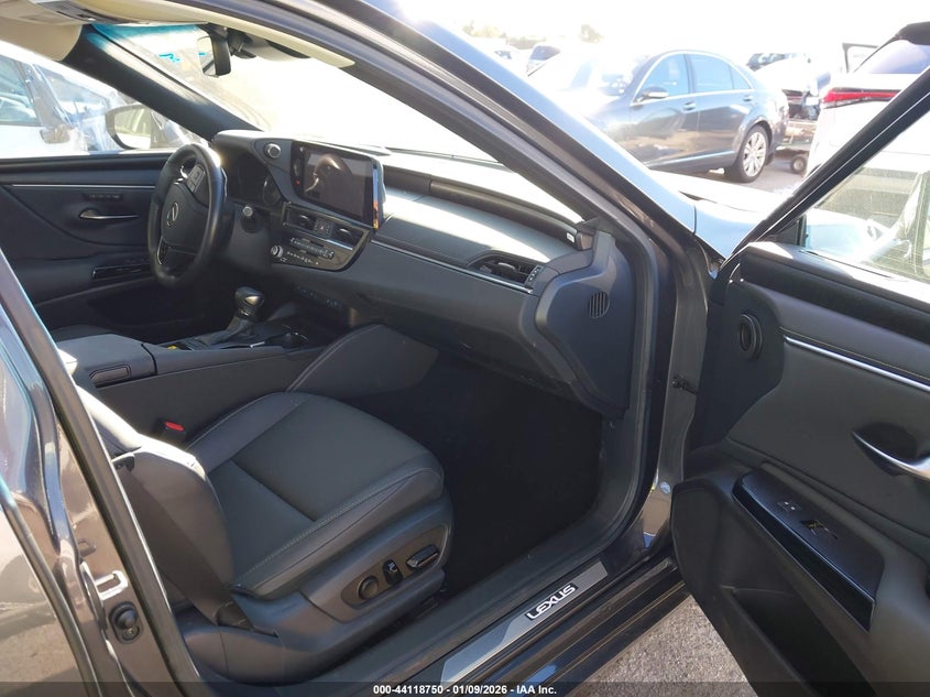2025 Lexus Es 350 VIN 58ADZ1B1XSU190313 IAAI salvage auction — LEFT REAR, Salvage (California), sold $12,450 on 2026-07-08 (photo 5)
