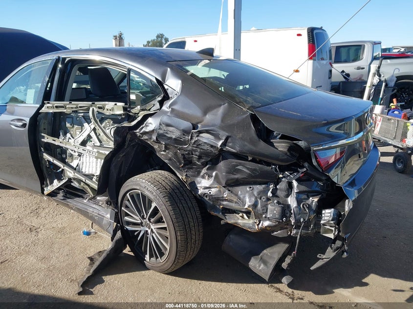 2025 Lexus Es 350 VIN 58ADZ1B1XSU190313 IAAI salvage auction — LEFT REAR, Salvage (California), sold $12,450 on 2026-07-08 (photo 6)