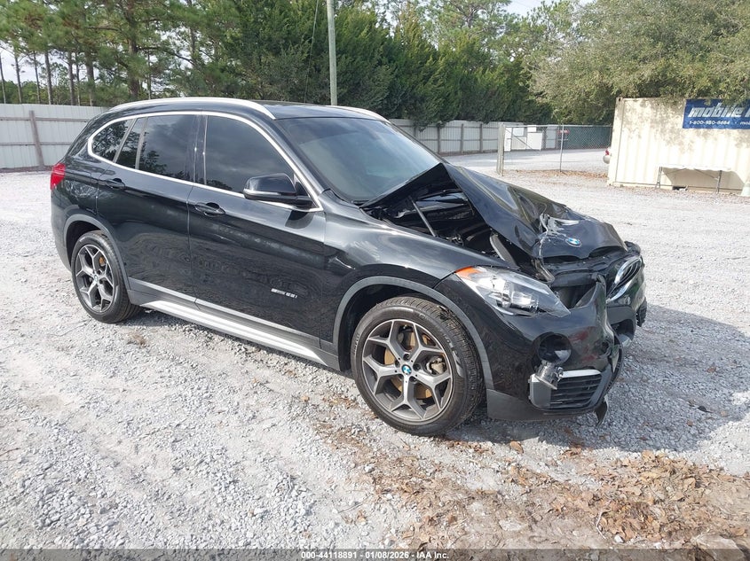 2018 BMW X1 VIN WBXHU7C38J5H45904 IAAI salvage auction — FRONT END, Salvage Title, sold $1,675 on 2026-07-30 (photo 1)