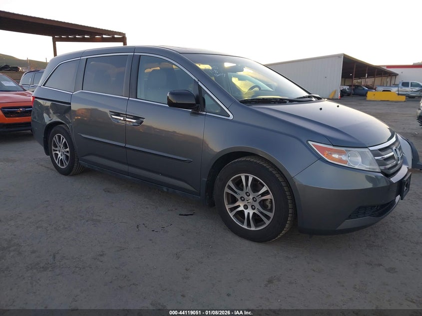 2012 Honda Odyssey VIN 5FNRL5H69CB100530 IAAI salvage auction — REAR END, Salvage Title, sold $3,200 on 2026-07-09 (photo 1)