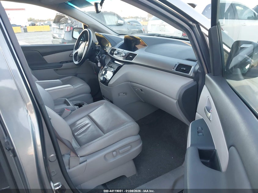 2012 Honda Odyssey VIN 5FNRL5H69CB100530 IAAI salvage auction — REAR END, Salvage Title, sold $3,200 on 2026-07-09 (photo 5)