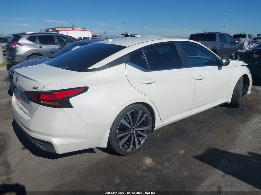 2020 Nissan Altima VIN 1N4BL4CV3LC221759 IAAI salvage auction — FRONT END, Salvage Title, sold $2,550 on 2026-07-09 (photo 4)