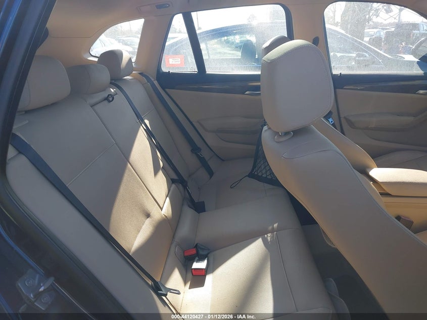 2014 BMW X1 VIN WBAVM5C57EVV91224 IAAI salvage auction — NORMAL WEAR, Clear (New Jersey), sold $25 on 2026-07-28 (photo 8)
