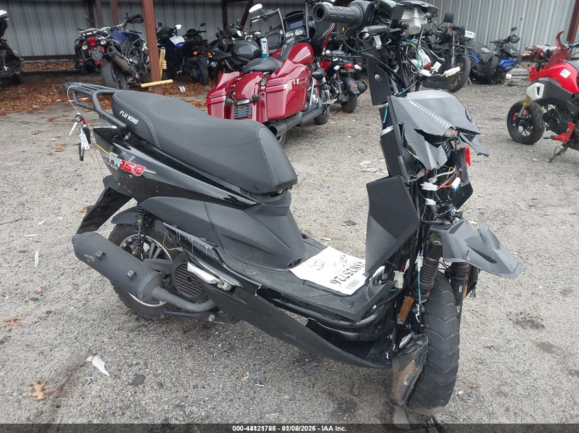 2025 VIN HZ2TBCNF1S1013912 IAAI salvage auction — FRONT END, Salvage (Massachusetts), sold $100 on 2026-07-14 (photo 1)