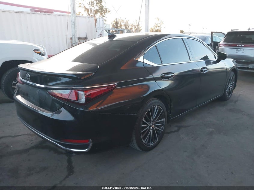 2023 Lexus Es 300h VIN 58ADA1C12PU027698 IAAI salvage auction — REAR END, Other, sold $10,800 on 2026-08-27 (photo 4)