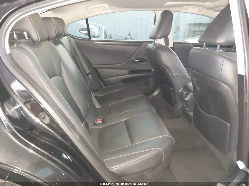2023 Lexus Es 300h VIN 58ADA1C12PU027698 IAAI salvage auction — REAR END, Other, sold $10,800 on 2026-08-27 (photo 8)