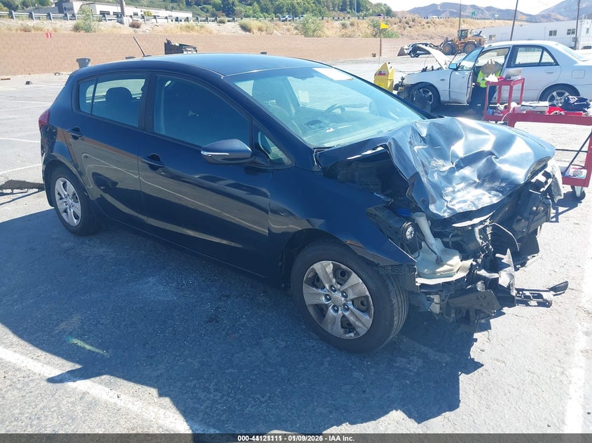 2018 Kia Forte VIN KNAFK5A82J5773706 IAAI salvage auction — FRONT END, Salvage (California), sold $675 on 2026-07-08 (photo 1)