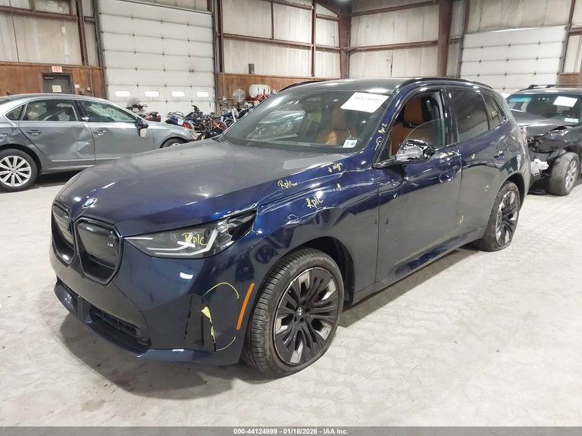 2025 BMW X3 VIN 5UX73GP00S9097279 IAAI salvage auction — LEFT & RIGHT, Salvage Title, sold $31,500 on 2026-07-06 (photo 2)