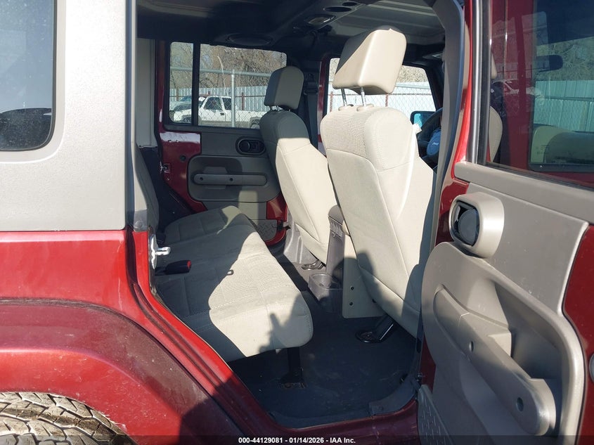 2007 Jeep Wrangler unlimited VIN 1J4GA59157L220676 IAAI salvage auction — FRONT END, Salvage (Utah), sold $3,750 on 2026-07-09 (photo 8)