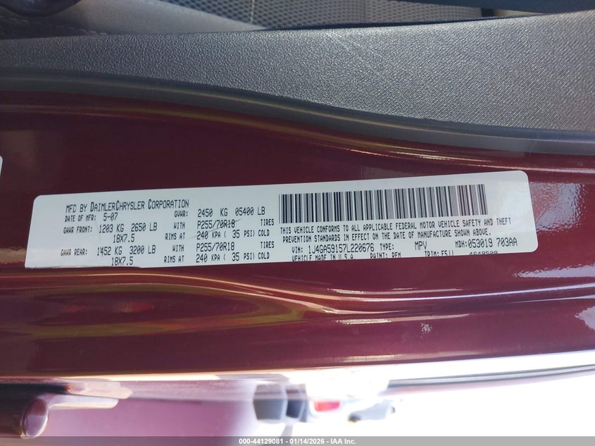 2007 Jeep Wrangler unlimited VIN 1J4GA59157L220676 IAAI salvage auction — FRONT END, Salvage (Utah), sold $3,750 on 2026-07-09 (photo 9)